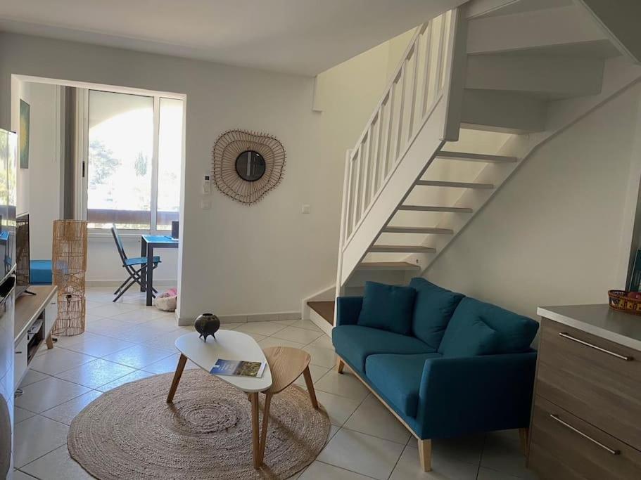 Ravissant T3 En Duplex Proche Mer La Londe-les-Maures Luaran gambar